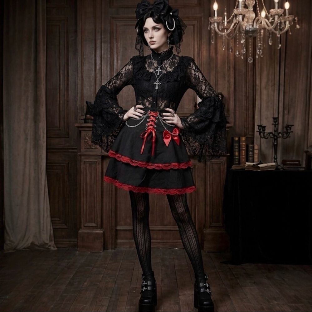 NWT Hot Topic Tiered Lace Chain Mini Skirt SZ Large Steampunk Gothic Whimsigoth